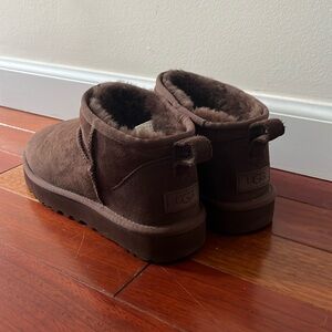 Size 9 Ugg ultra mini
